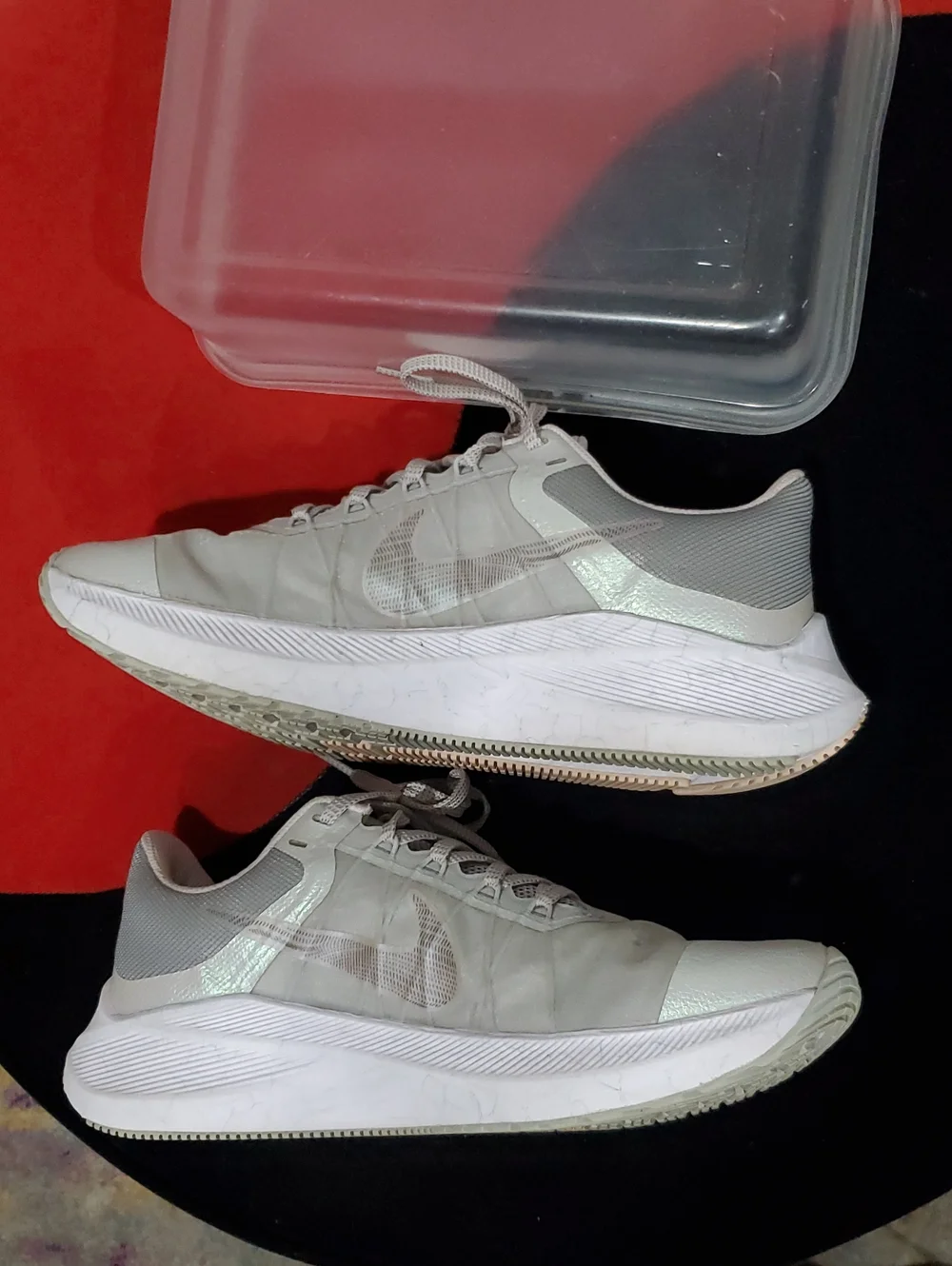 Nike Air Zoom Winflo 8 In Grey Fog Iridescent Size 8